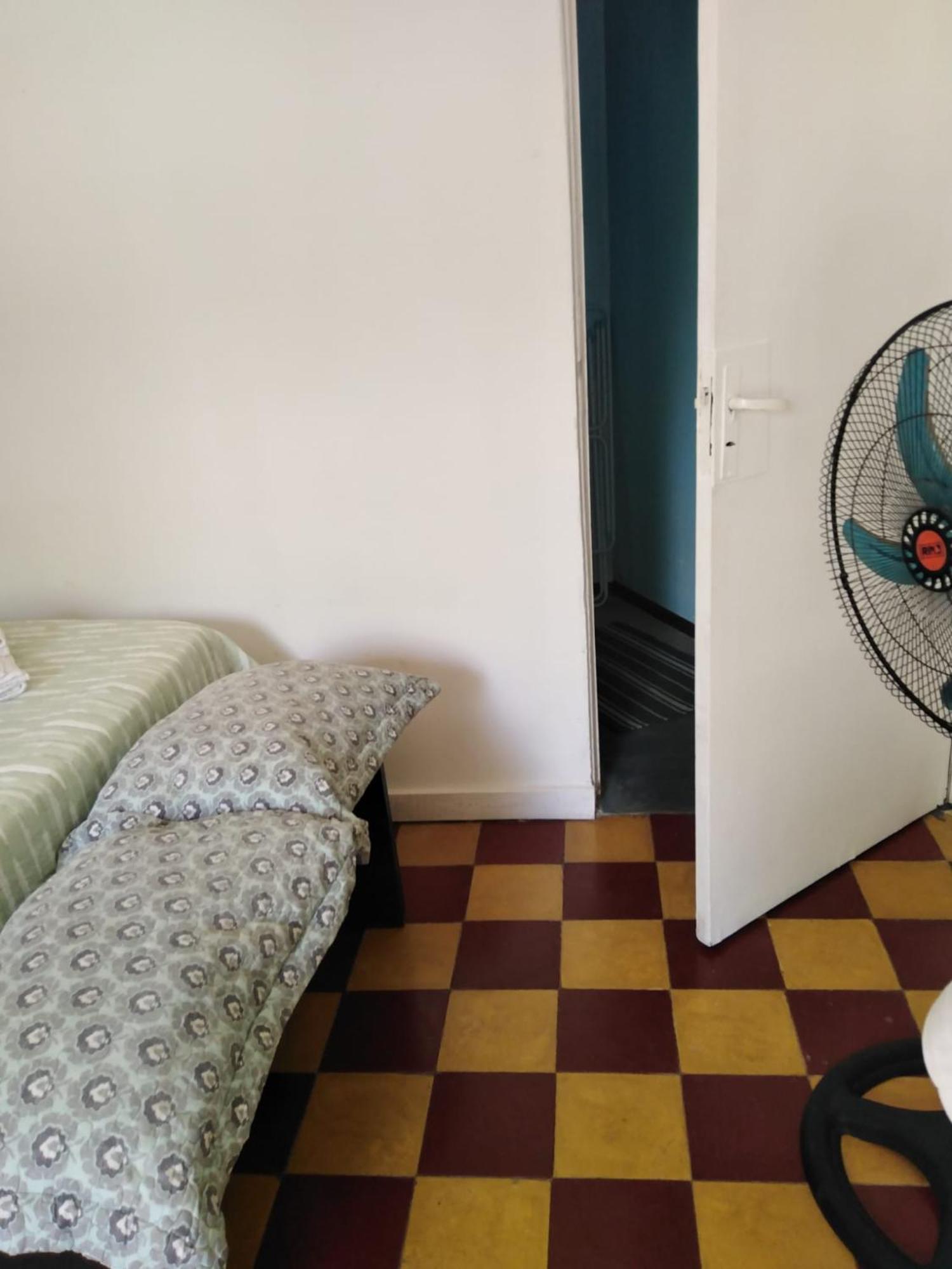 Apartamento Monoambiente Independiente En Salto Ciudad Apartment Luaran gambar